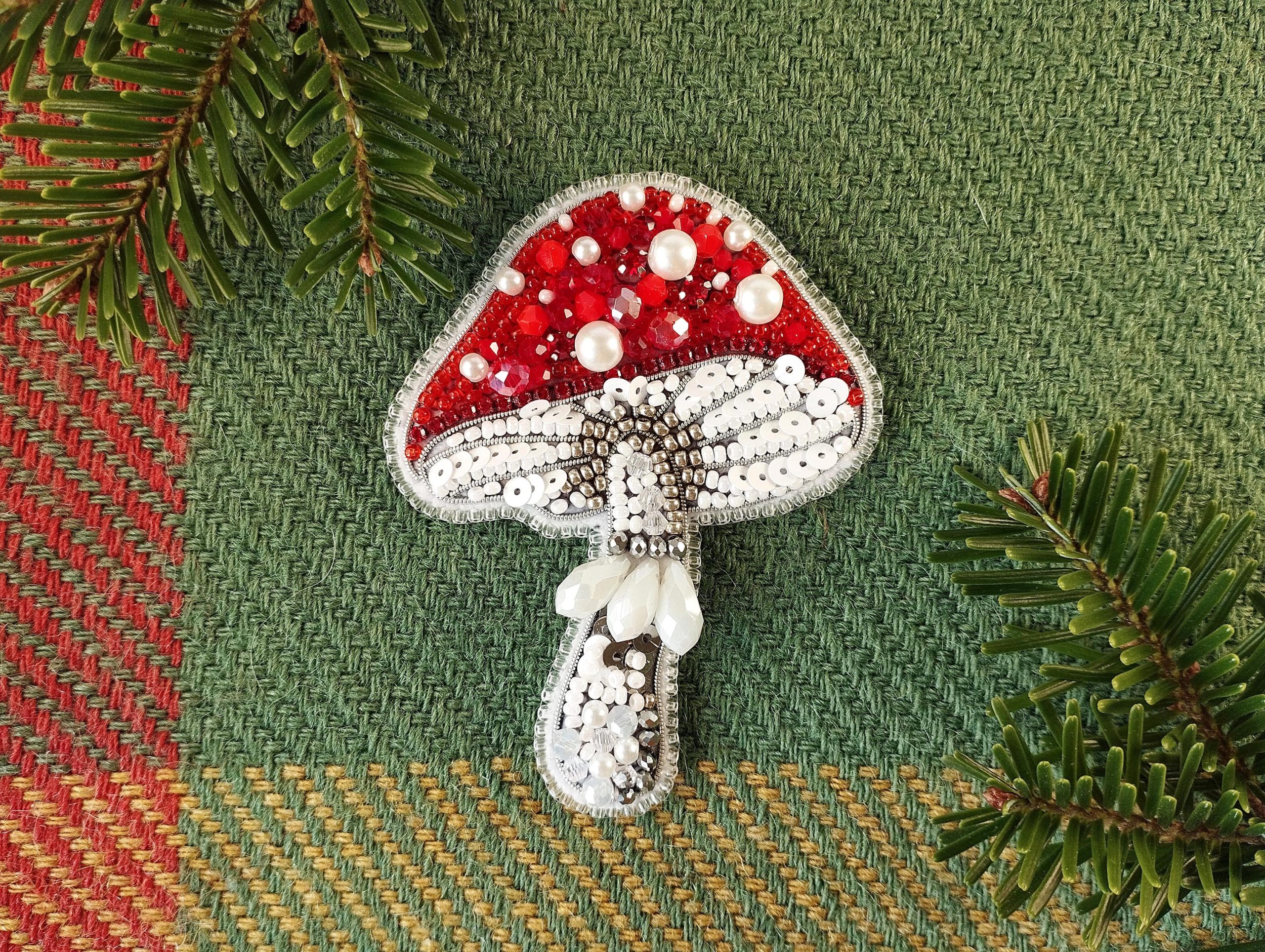DIY Beaded Embroidery Red Mushroom Brooch Kit - Image 5