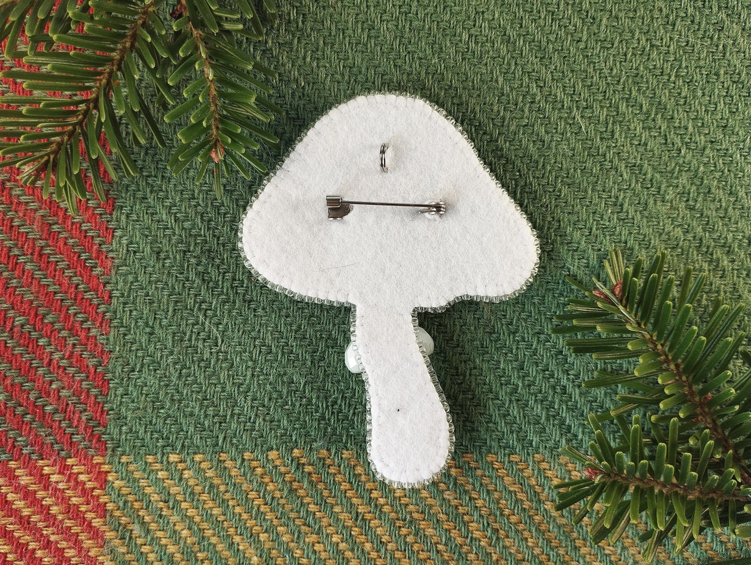 DIY Beaded Embroidery Red Mushroom Brooch Kit - Image 6