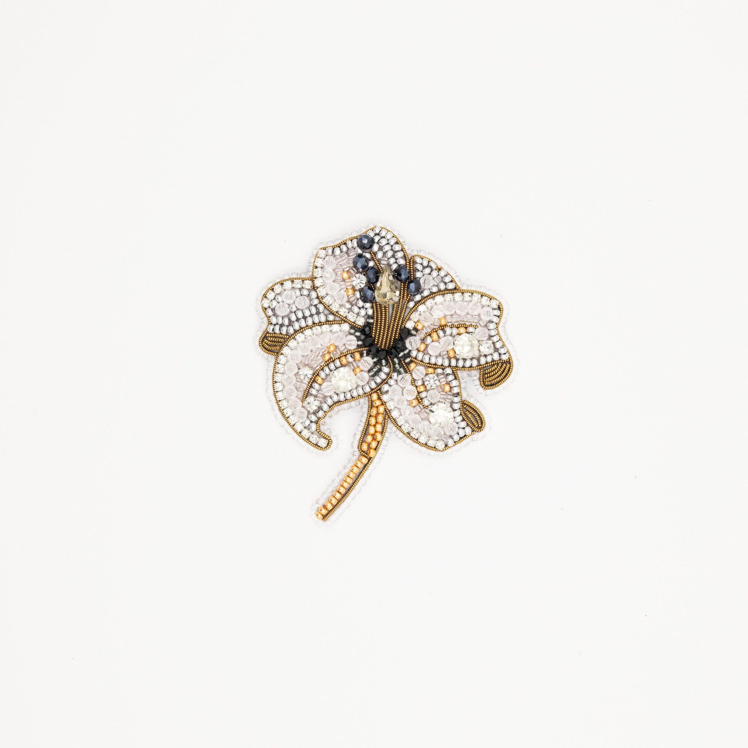 DIY Beaded Embroidery White Iris Brooch Kit - Image 4