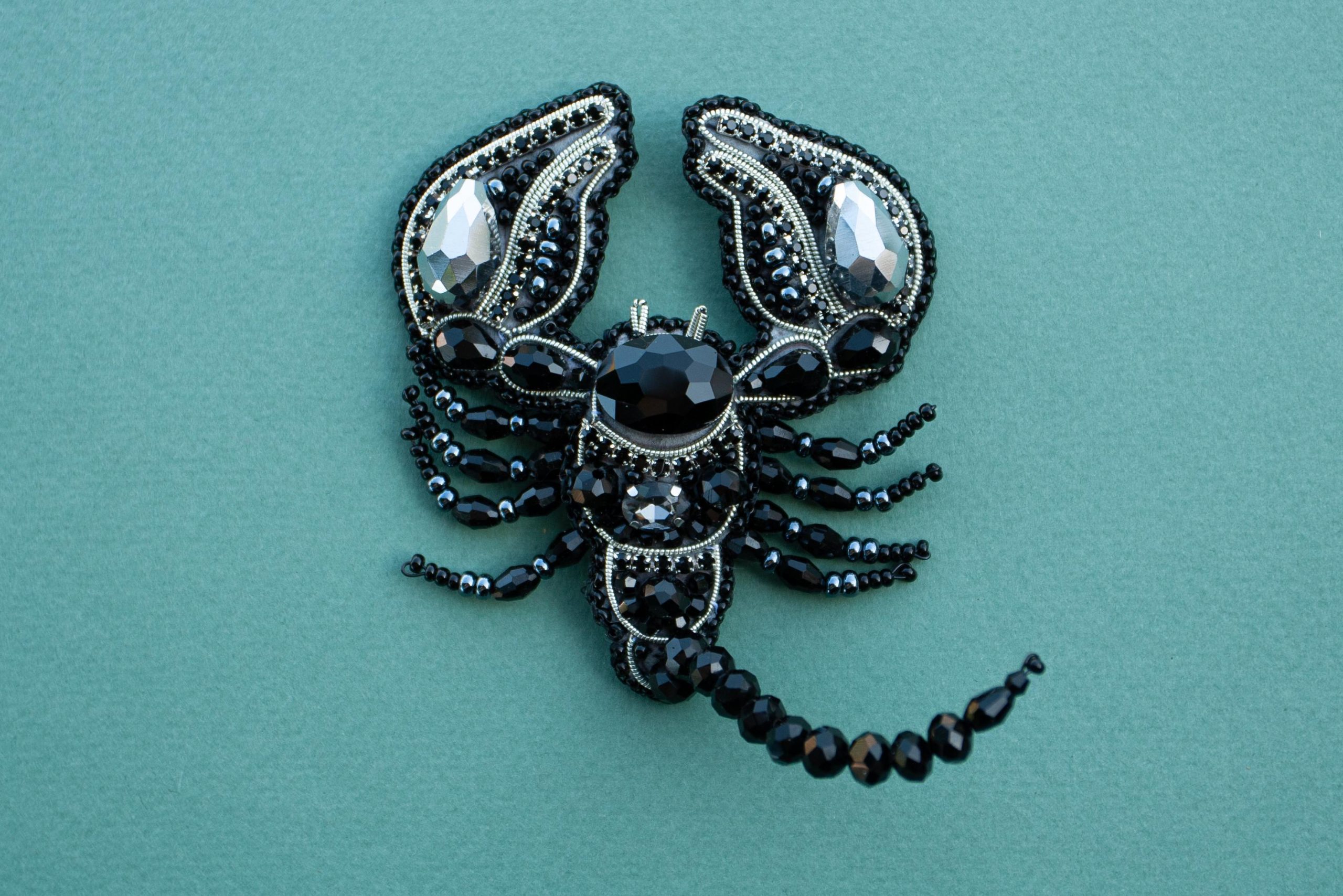 DIY Beaded Embroidery Black Scorpion Brooch Kit - Image 6