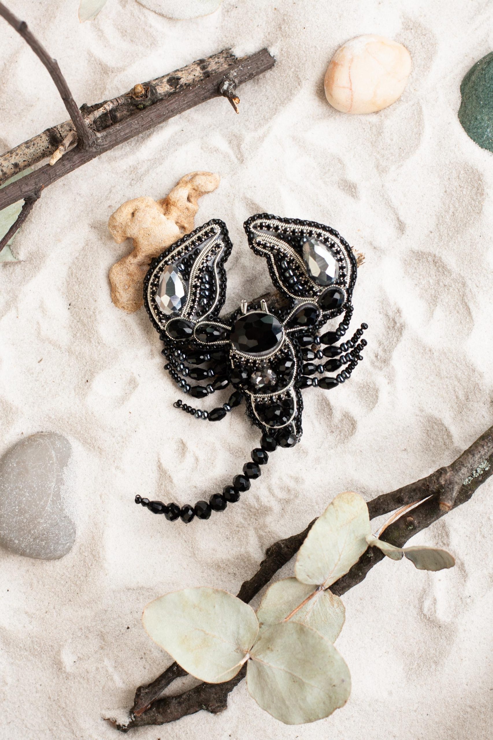 DIY Beaded Embroidery Black Scorpion Brooch Kit - Image 7