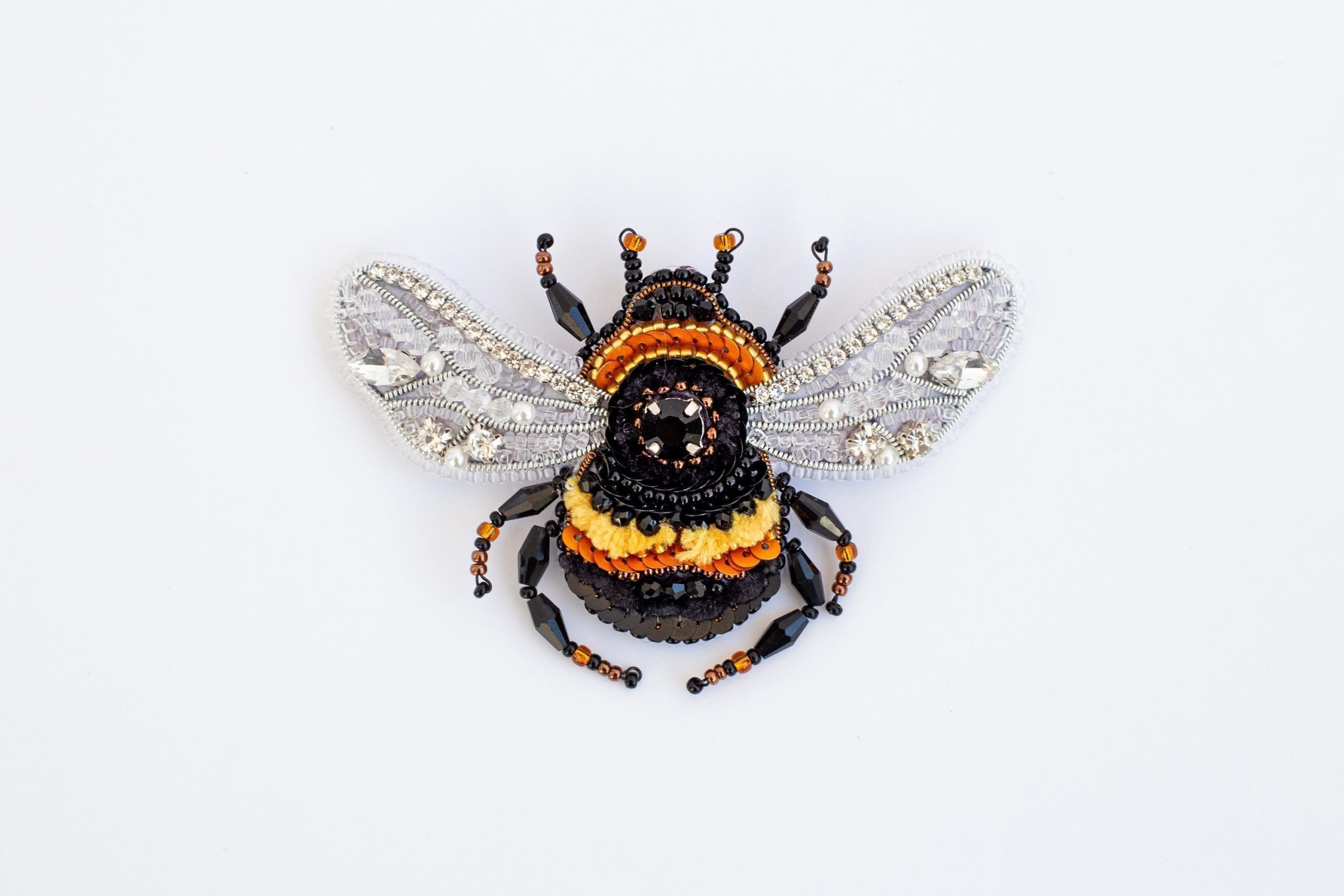 DIY Beaded Embroidery Bumblebee Brooch Kit - Image 3