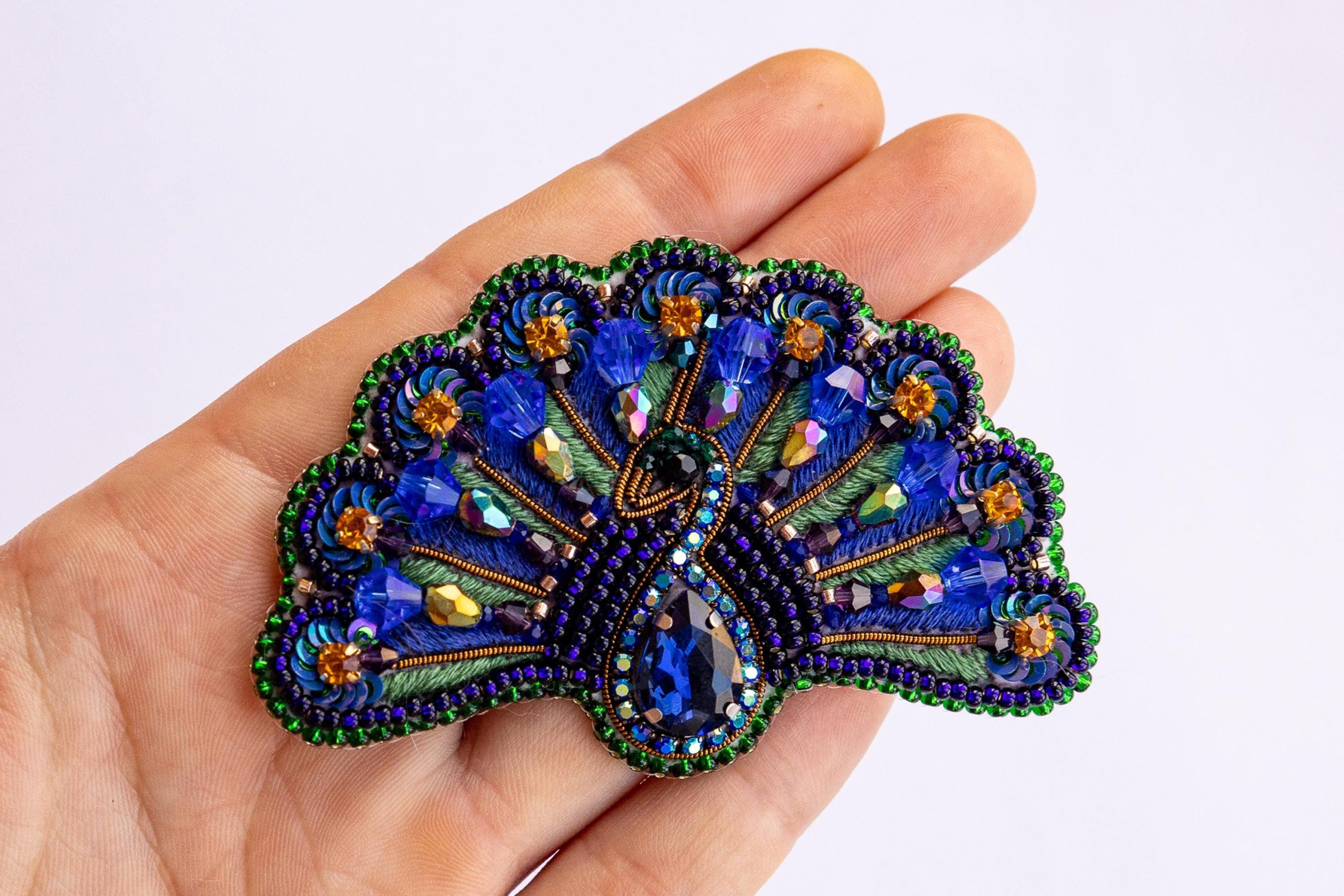 DIY Beaded Embroidery Peacock Tail Brooch Kit - Image 4