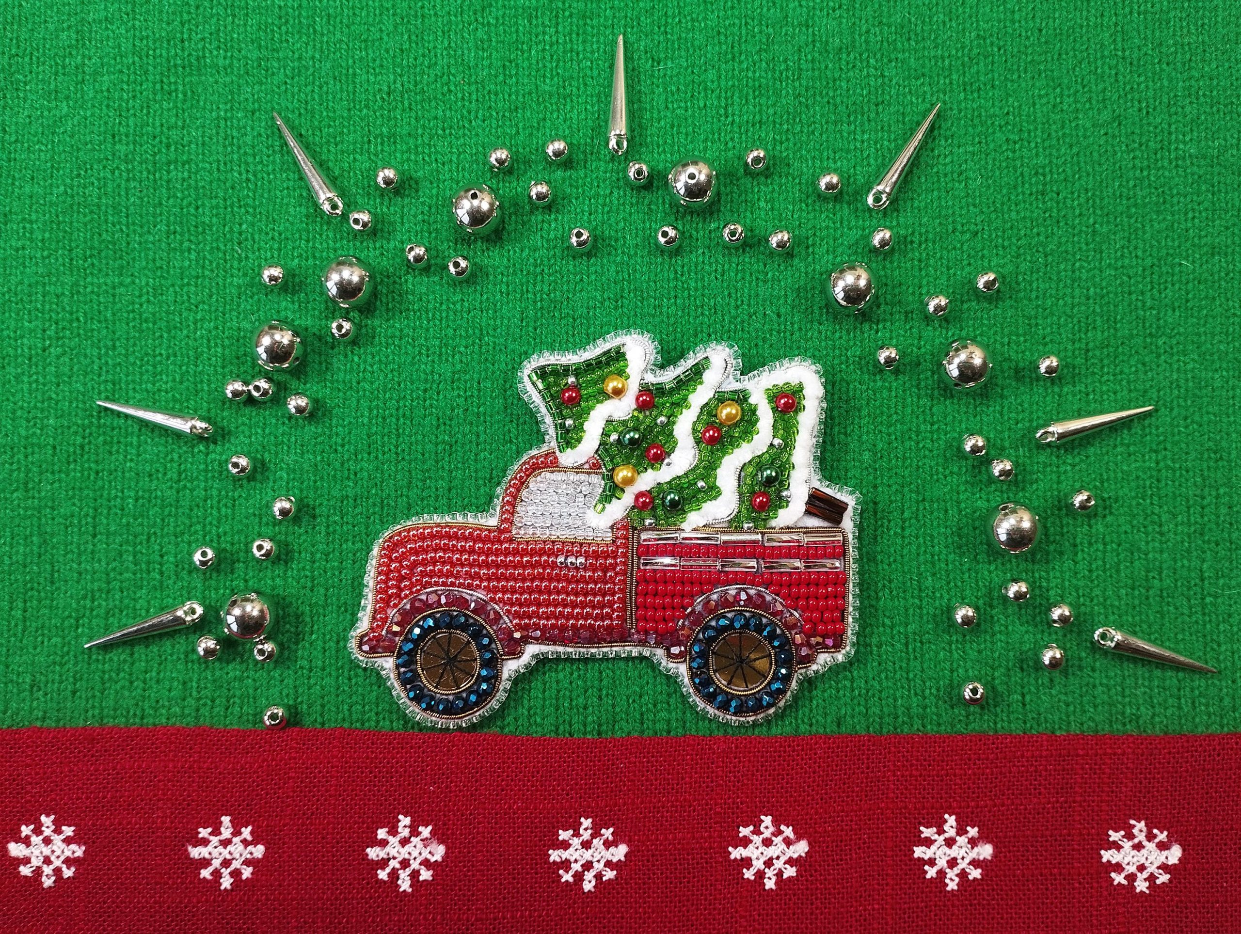 DIY Beaded Embroidery Christmas Truck Brooch Kit - Image 3