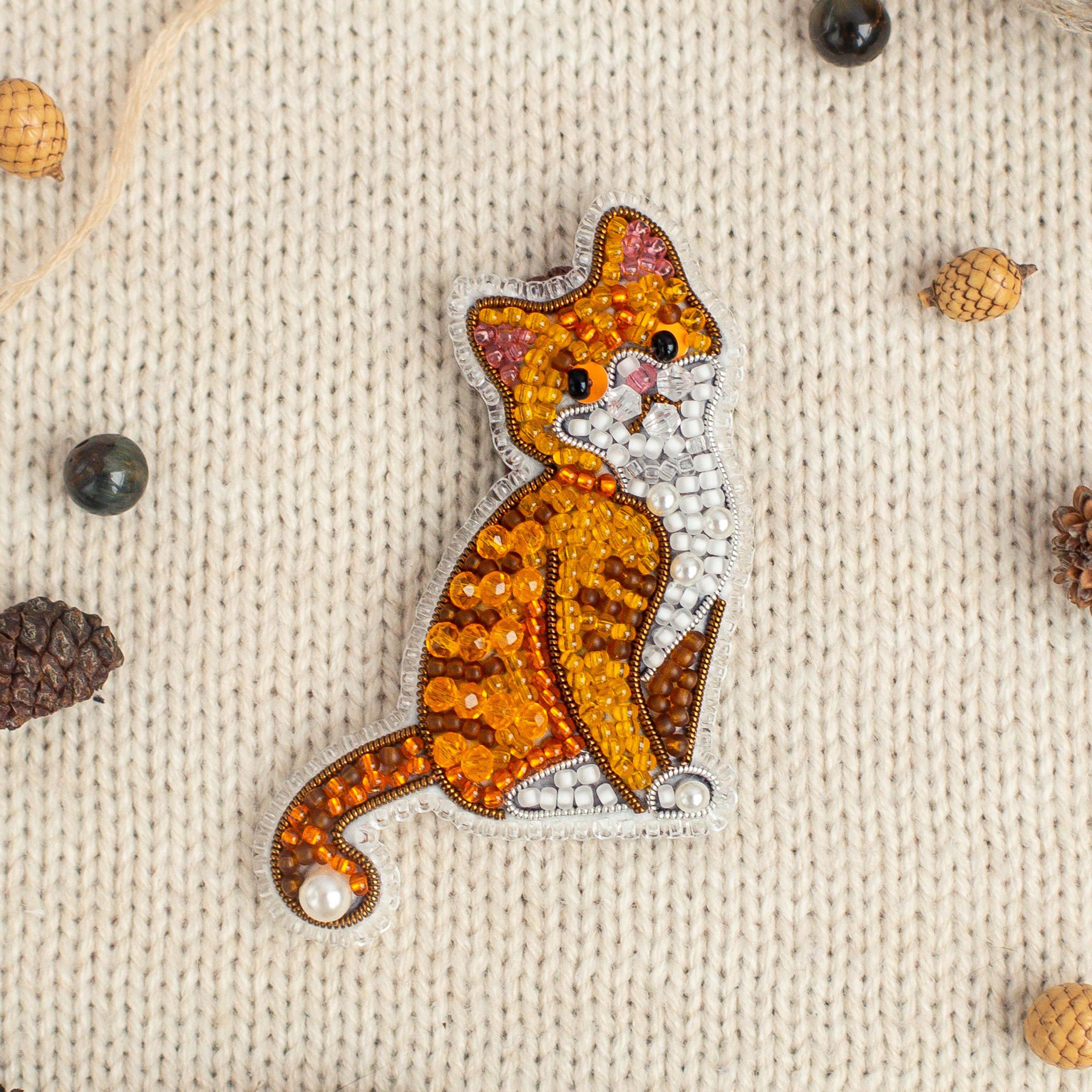 DIY Beaded Embroidery Ginger Cat Brooch Kit - Image 4