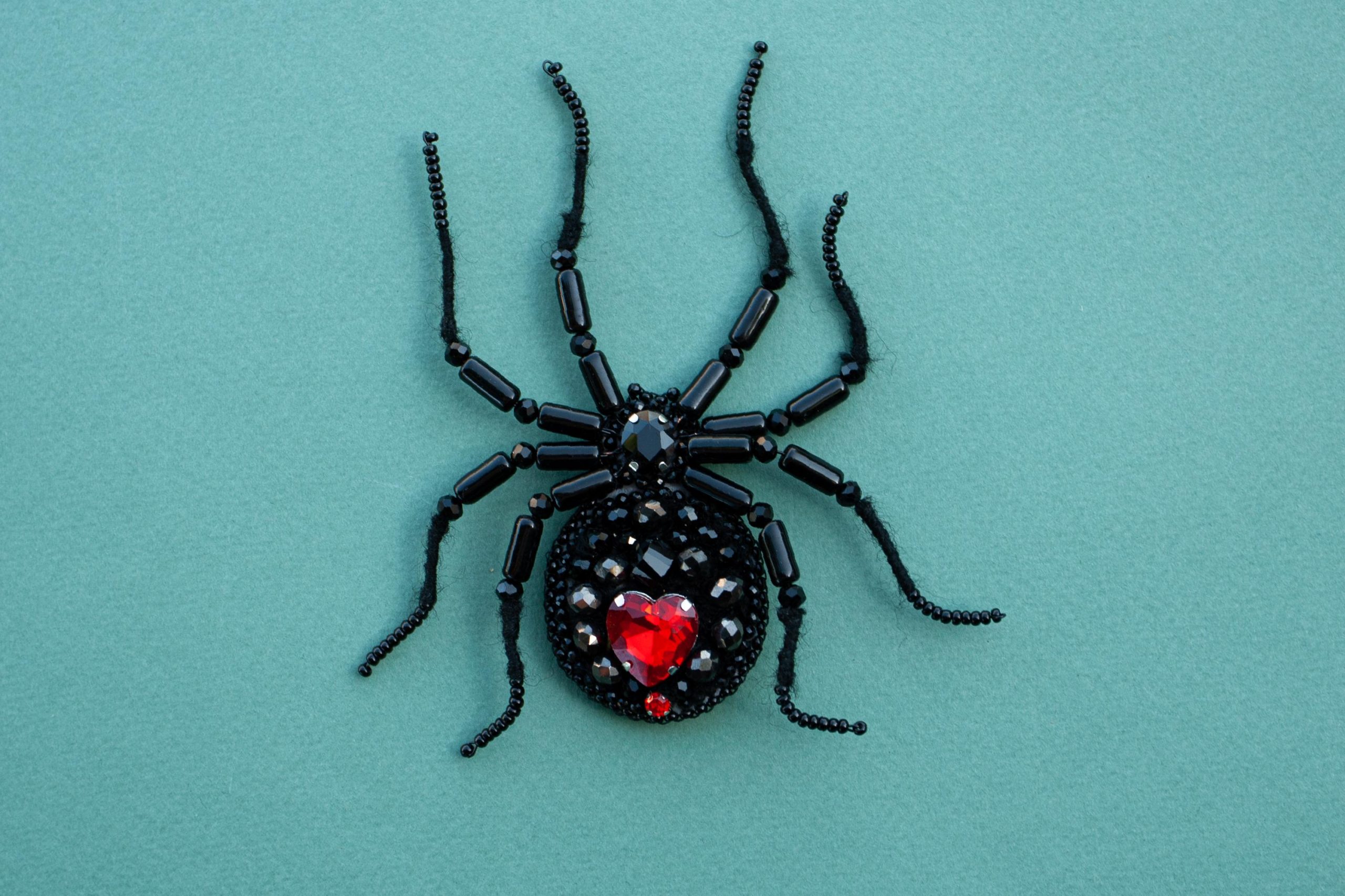 DIY Beaded Embroidery Black Widow Spider Brooch Kit