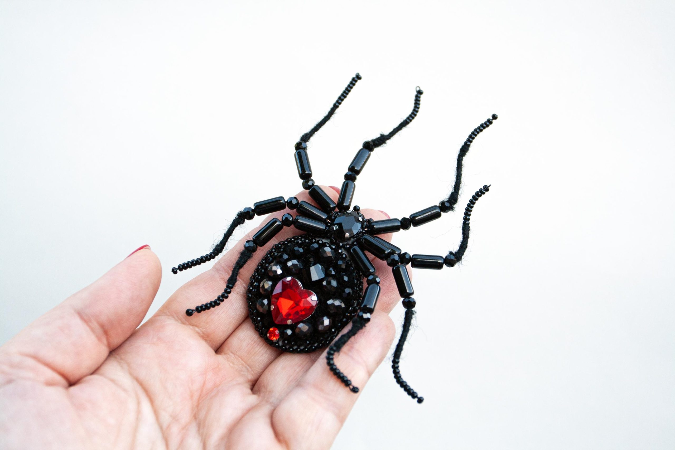 DIY Beaded Embroidery Black Widow Spider Brooch Kit - Image 6