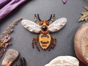 DIY Beaded Embroidery Golden Bee Brooch Kit